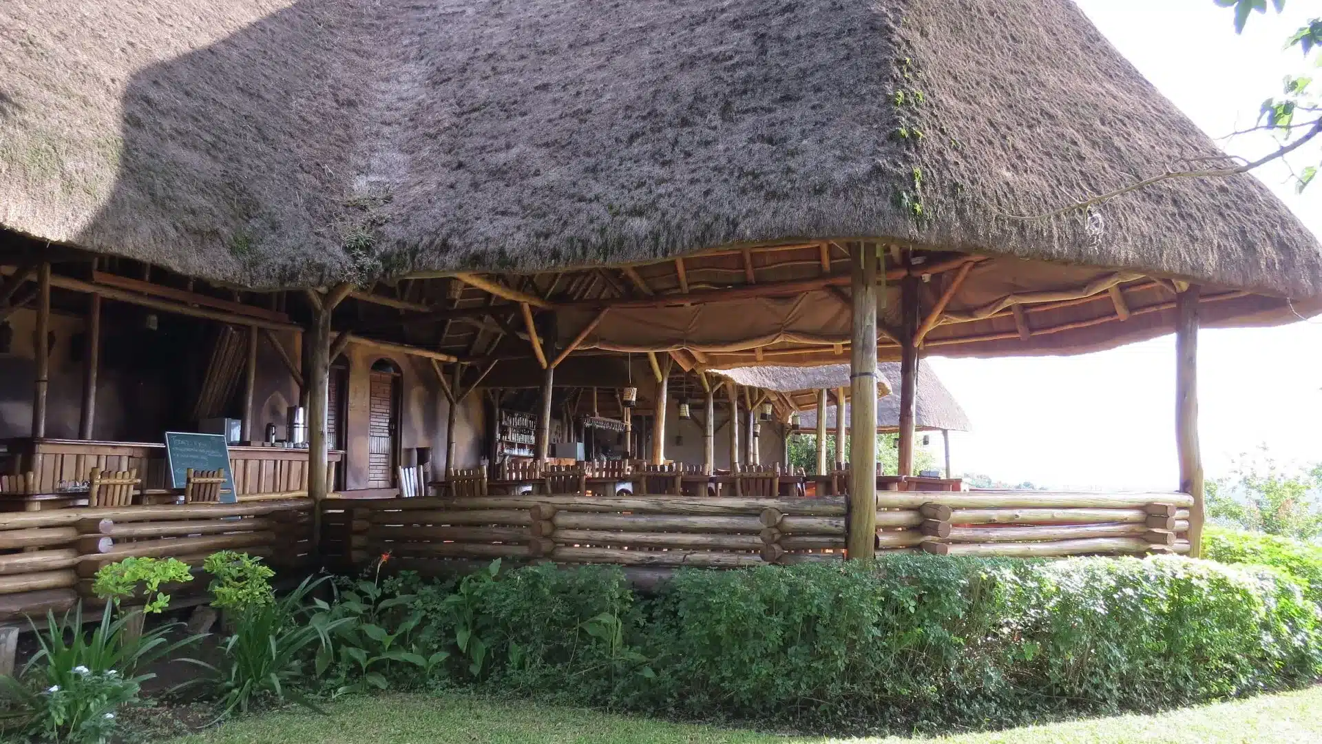 10 Katara Lodge