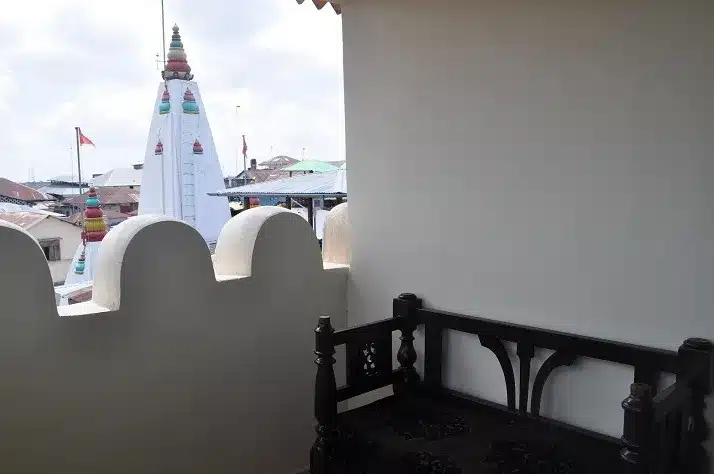 13 Mashariki Palace Hotel