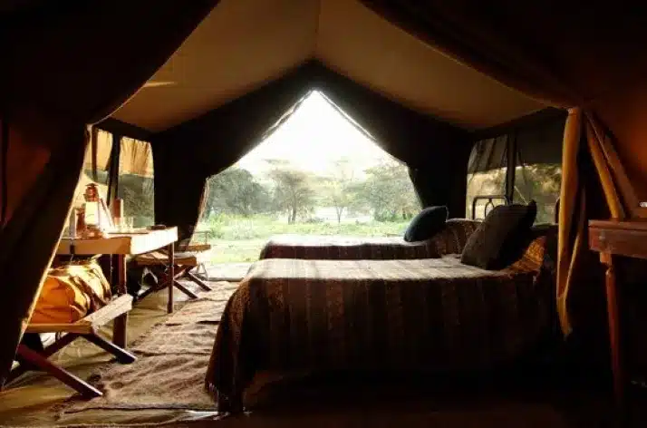 14 Nomad Serengeti Camp