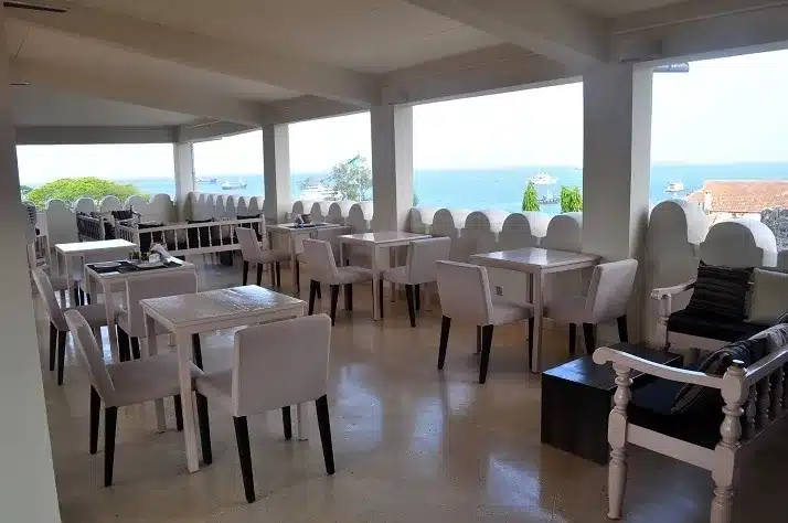19 Mashariki Palace Hotel