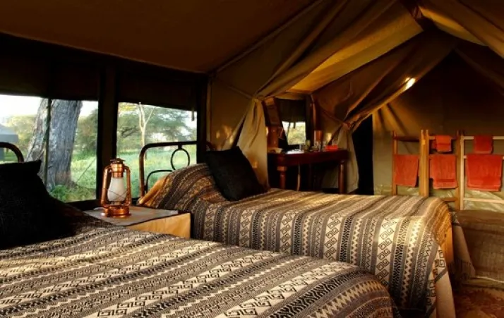 19 Nomad Serengeti Camp