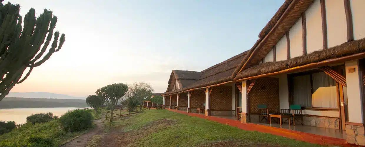 24 Mweya Safari Lodge