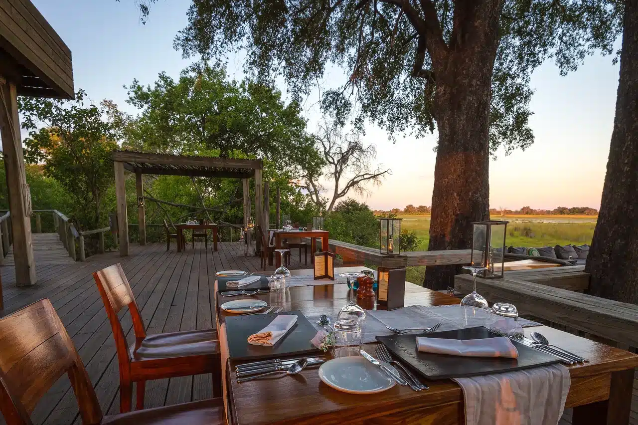 29 Vumbura Plains Camp