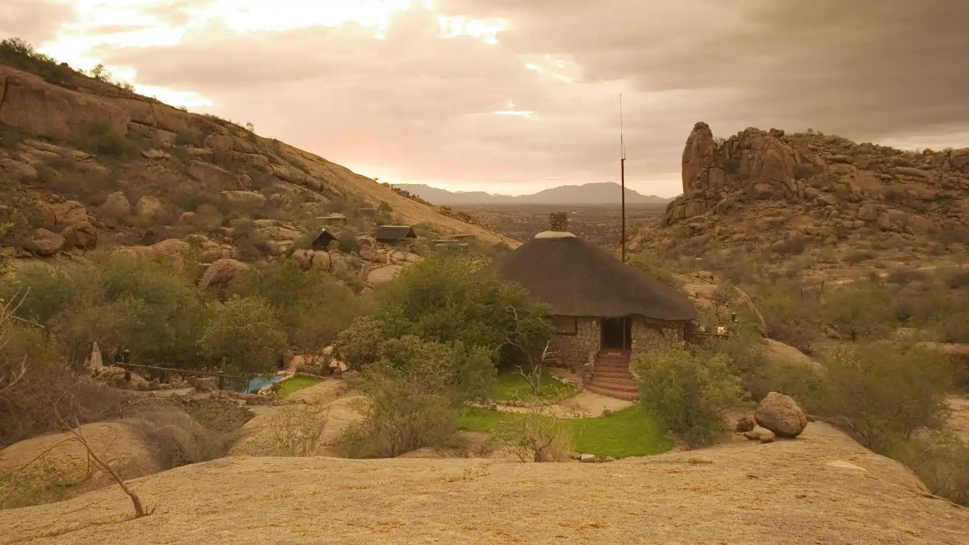 36 Erongo Wilderness Camp