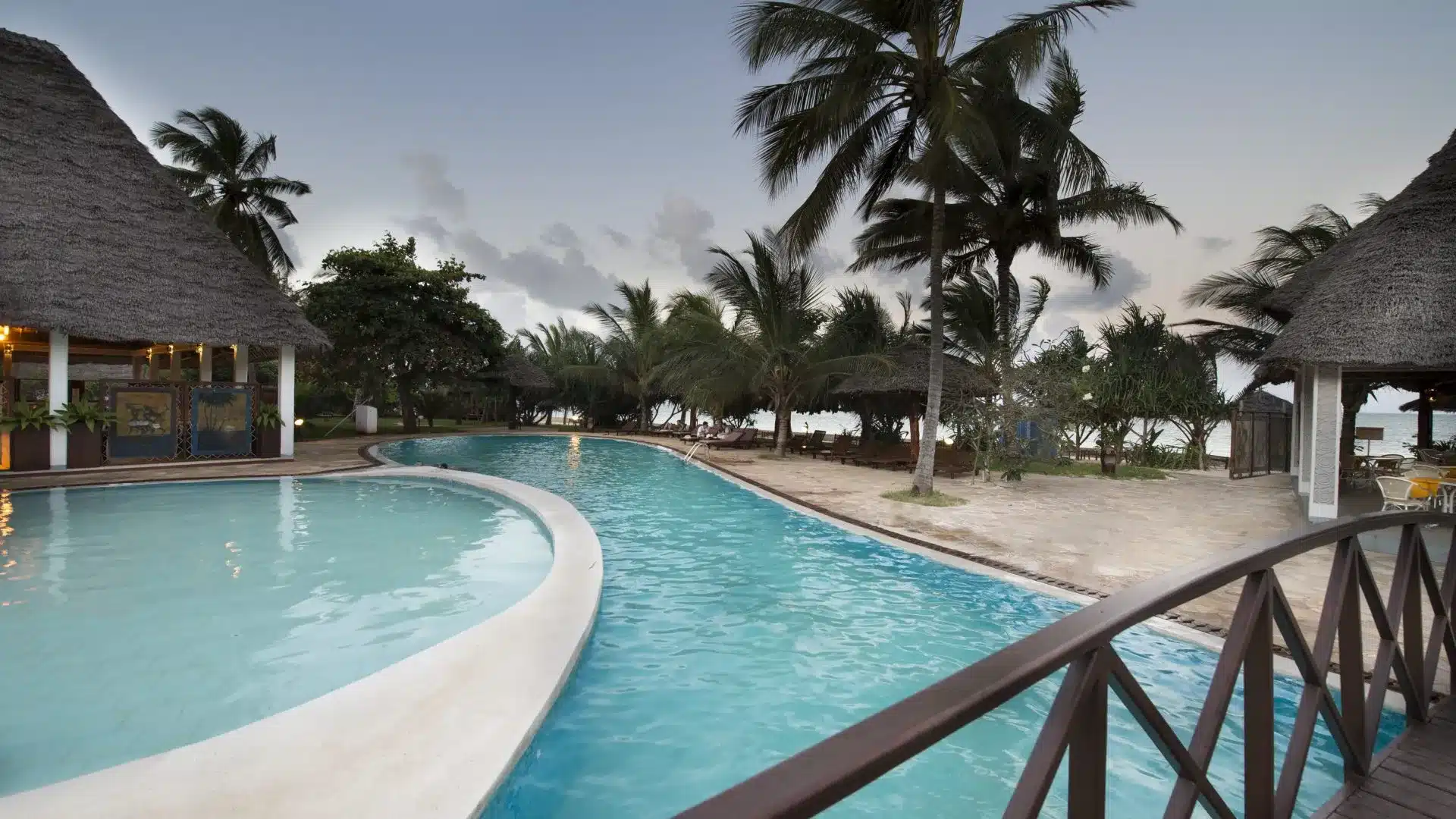 54 Uroa Bay Beach Resort