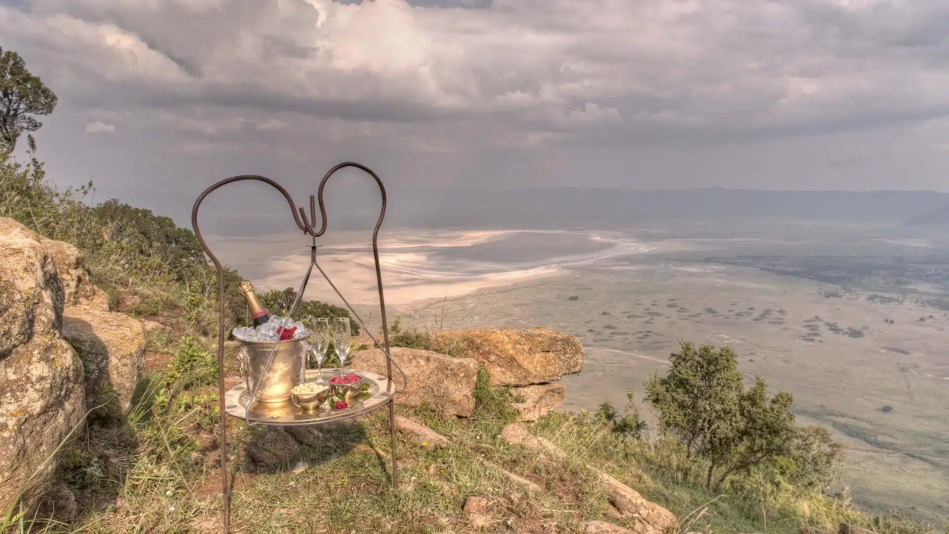 6 Ngorongoro Crater Lodge
