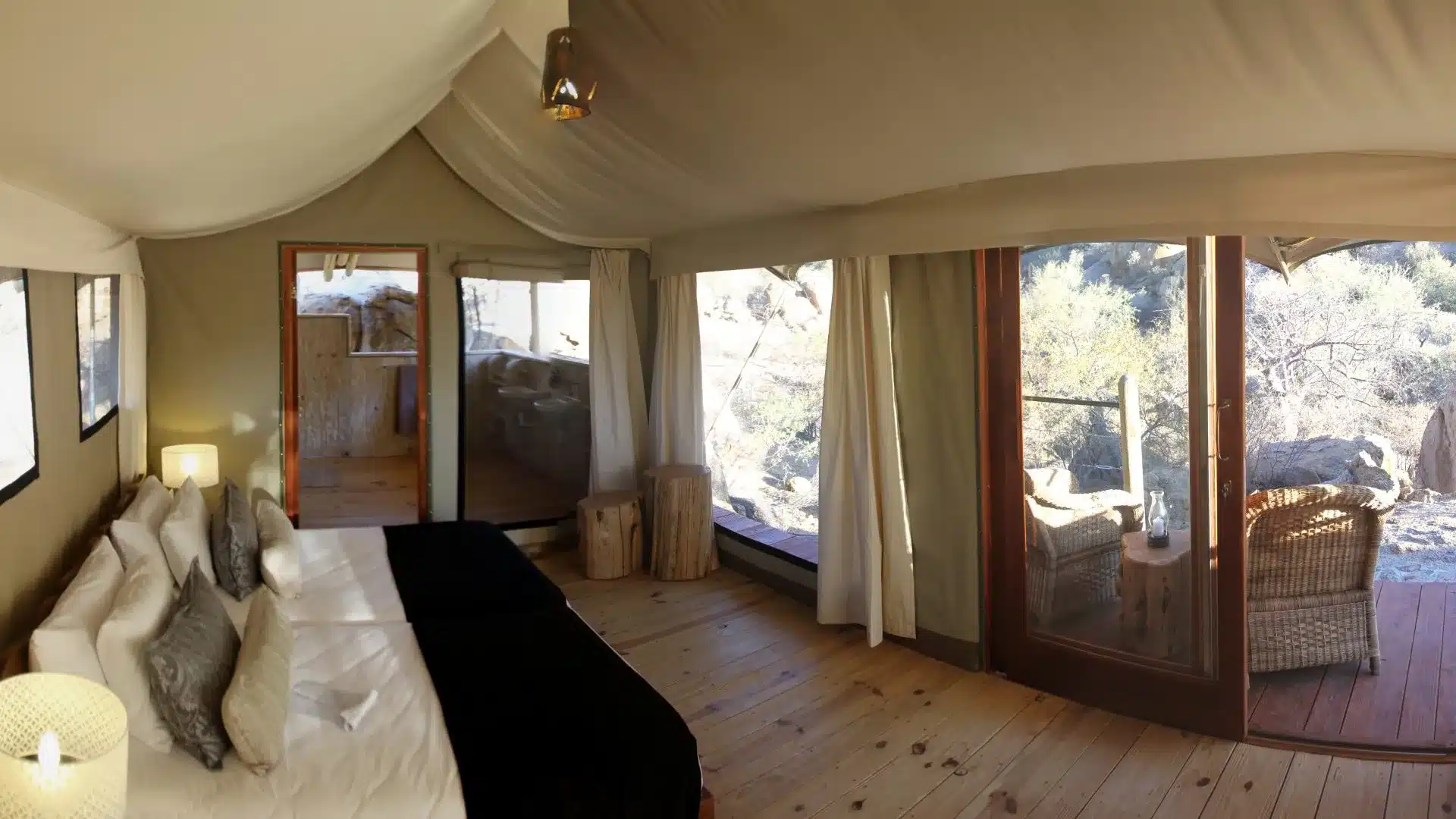 64 Erongo Wilderness Camp