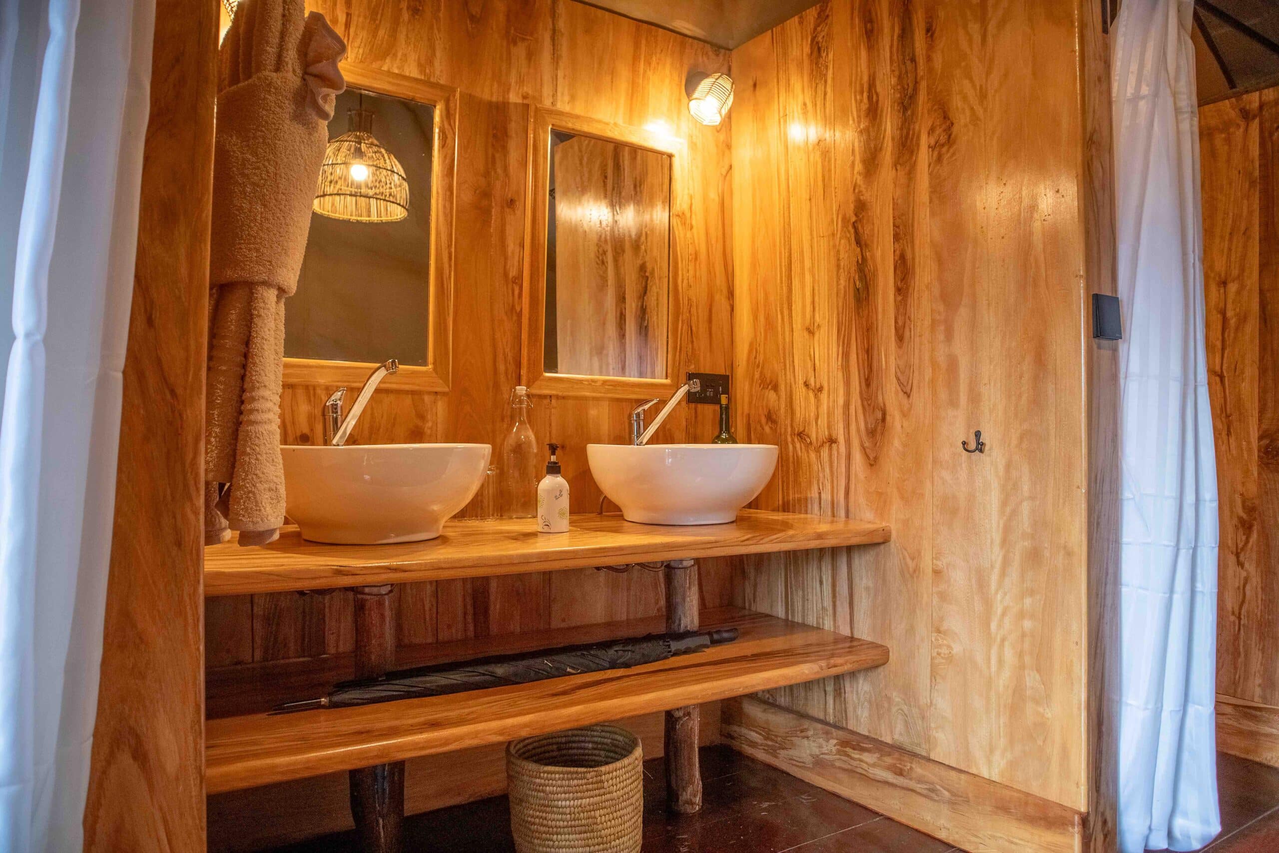 Rhotia Cabin Bathroom