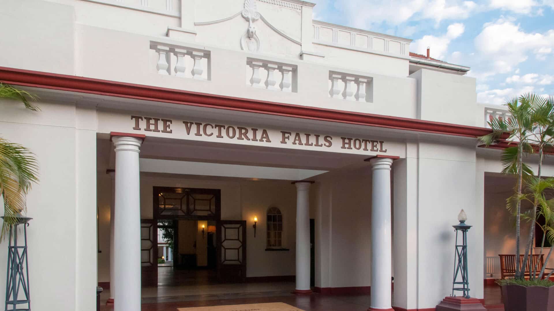 Victoria Falls Hotel 3