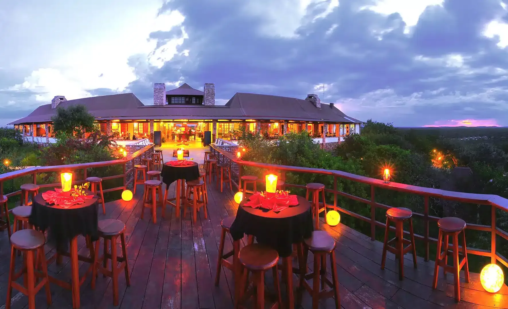 2 Etosha Safari Lodge