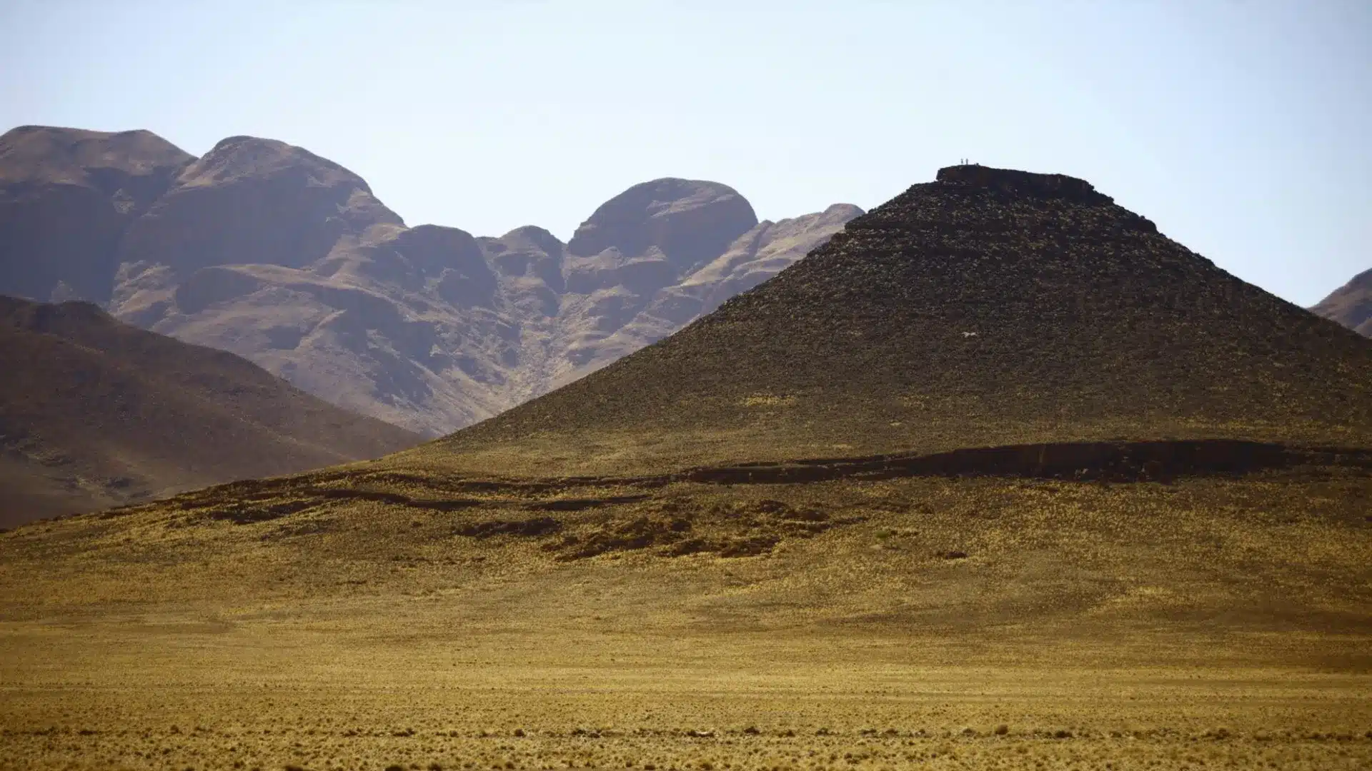 21 Sossusvlei Desert Lodge
