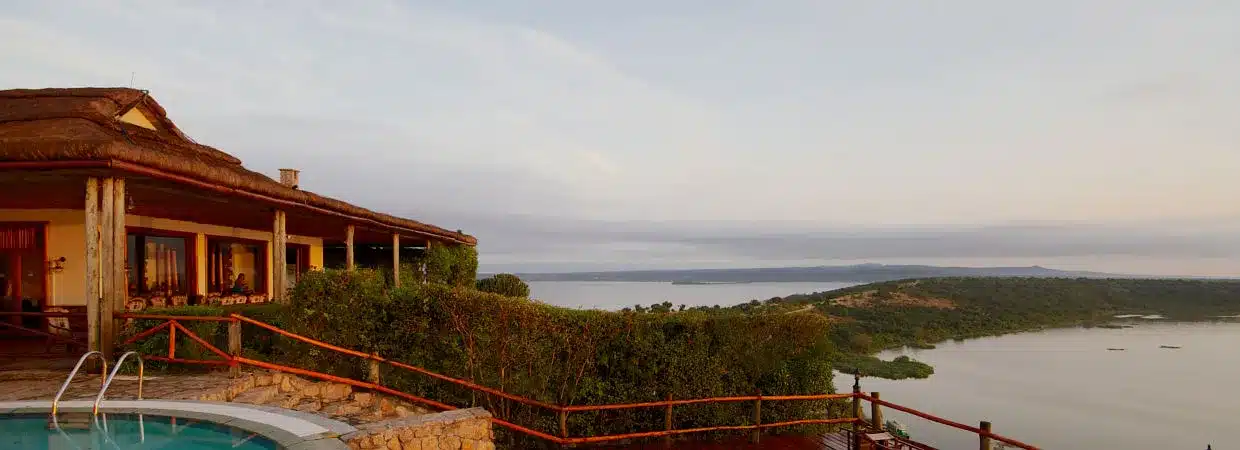 23 Mweya Safari Lodge