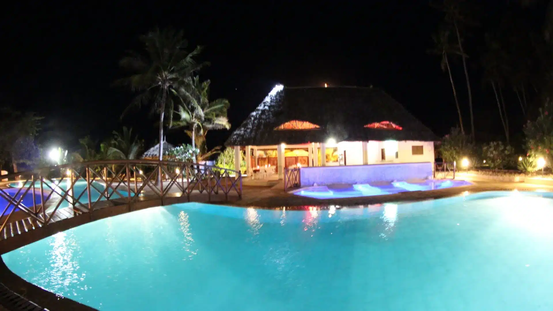 76 Uroa Bay Beach Resort