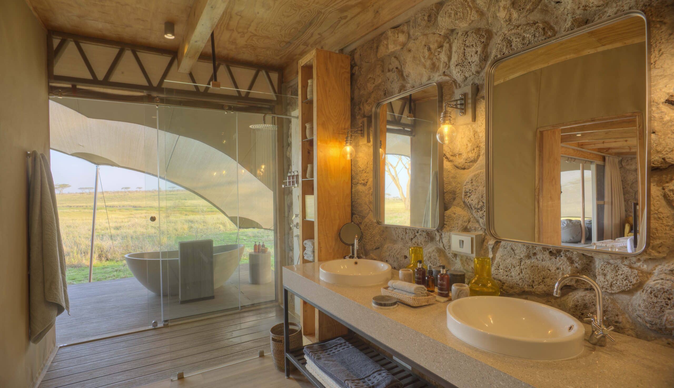 Namiri Plains - Bathroom