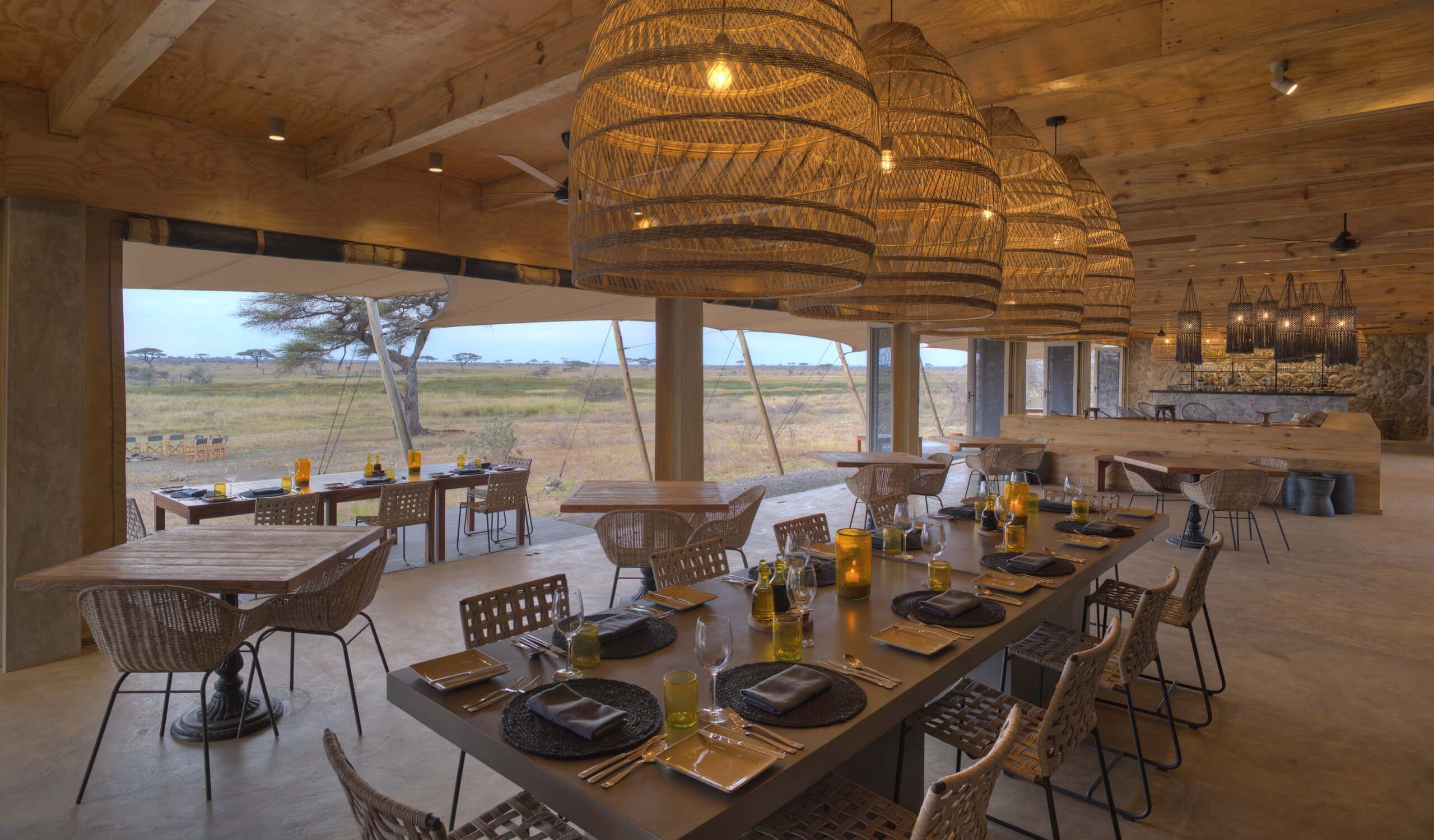 Namiri Plains - Main Area dining