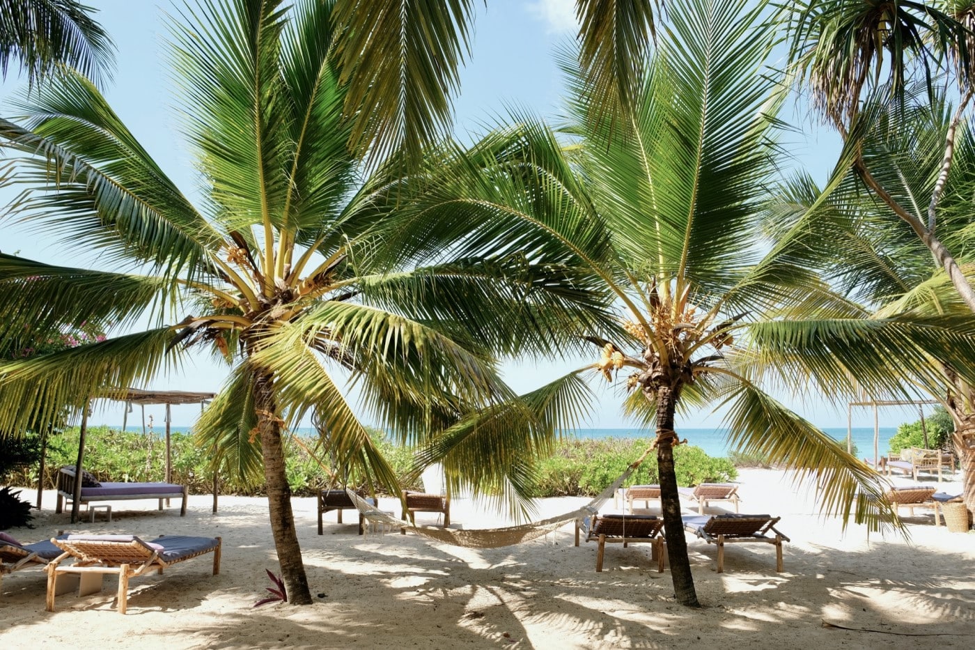 Sharazad-Boutique-Hotel-Jambian-Beachside-1400px